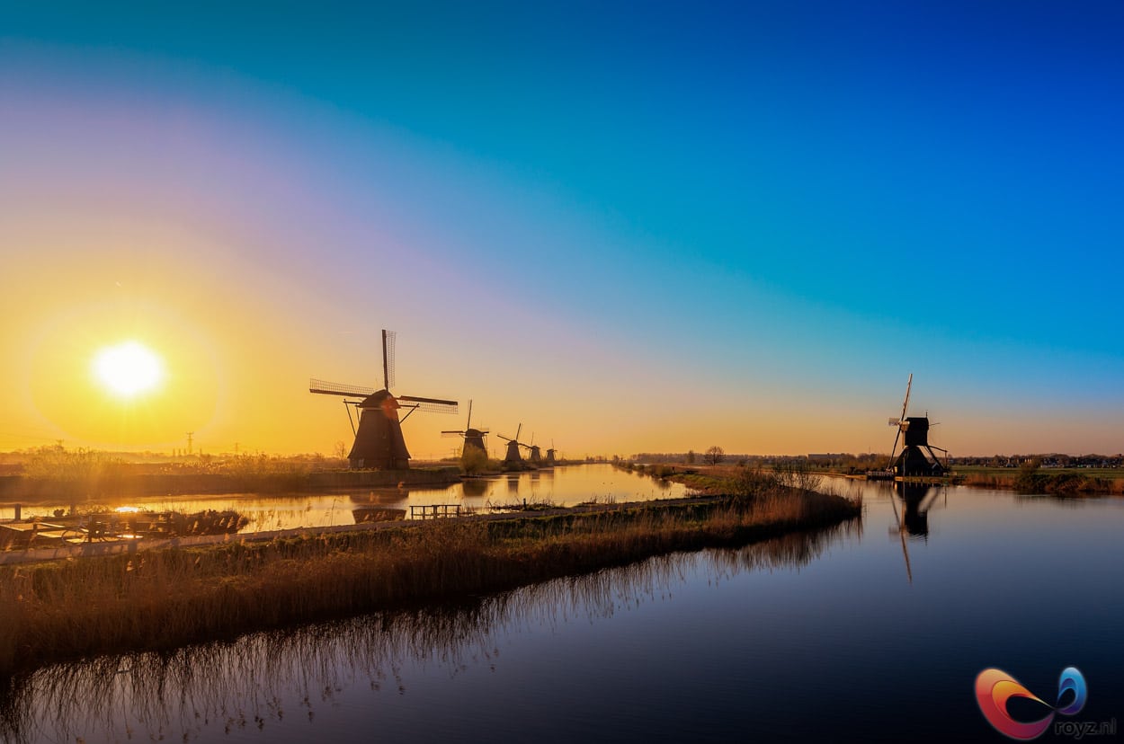 De ochtend tussen de Unesco molens van Kinderdijk