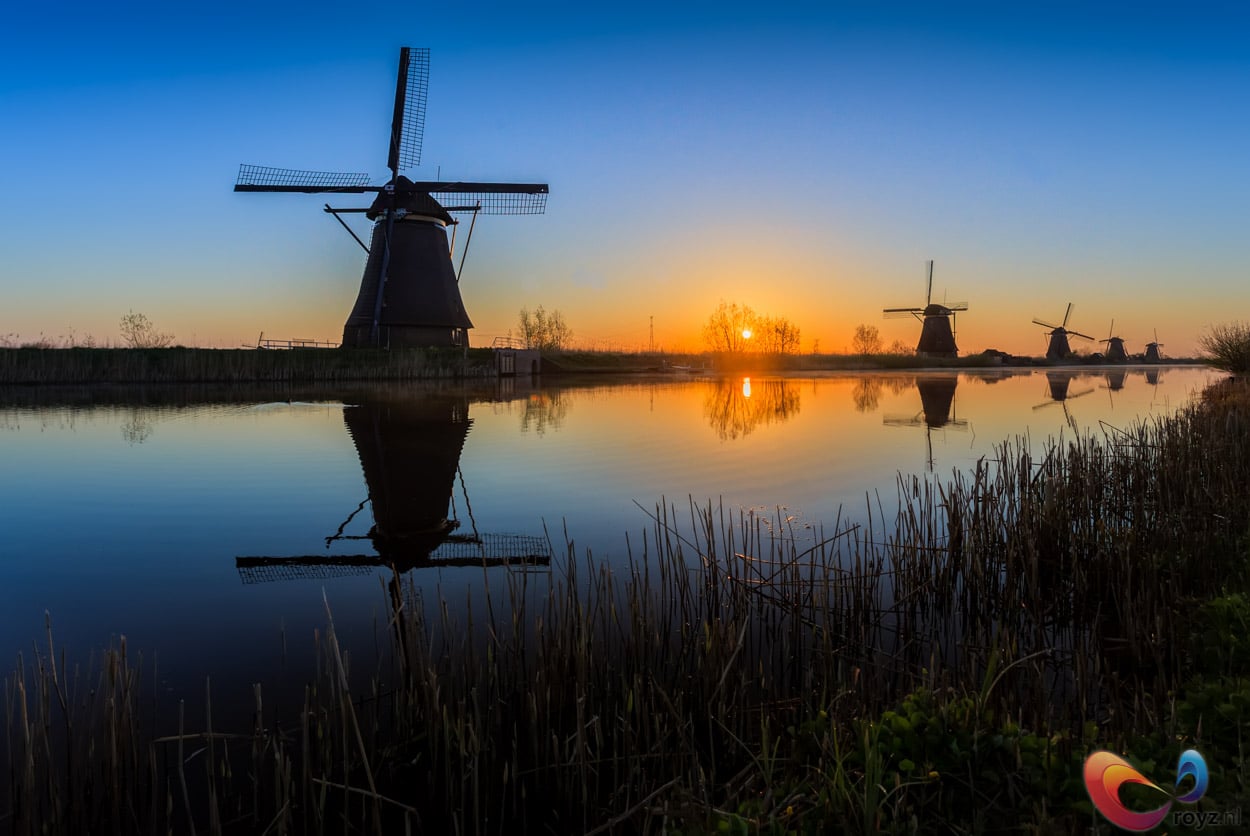 De ochtend tussen de Unesco molens van Kinderdijk