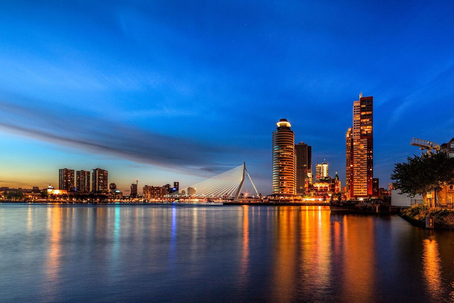 Mooiste uitzicht van Rotterdam op de skyline
