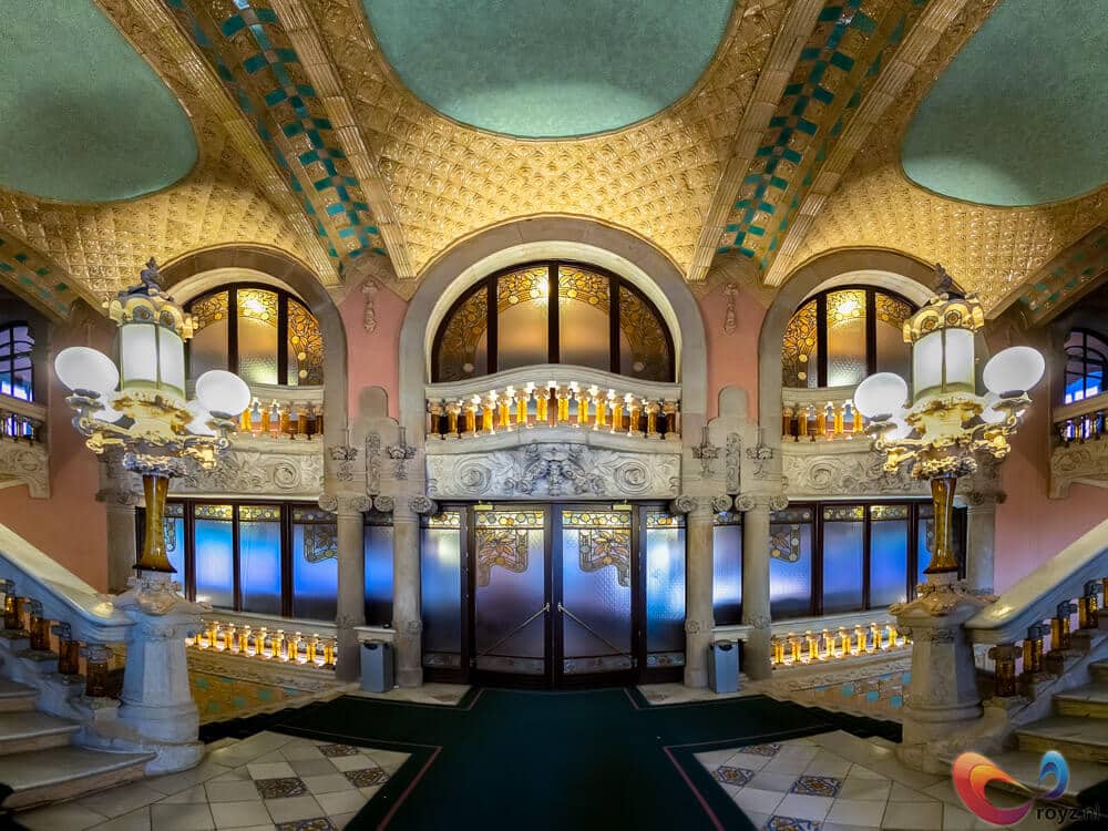 Entree Palau de la Musica